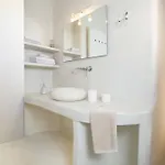 Vilă Agapi - Spacious Boutique With Private Pool Close To The Sea *