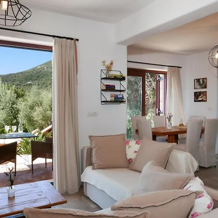 Amapola Boutique With Sea Access - Agapi Villa