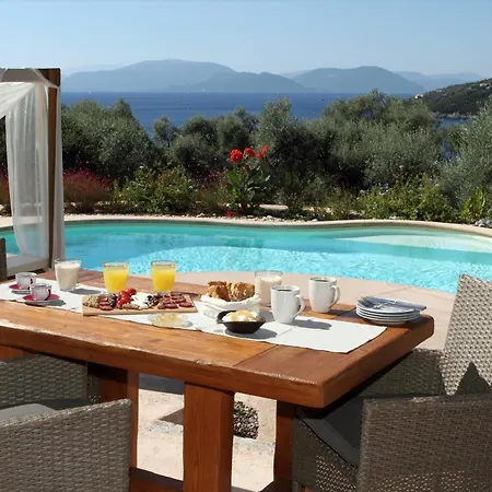 ヴィラ Agapi Spacious Stone Retreat With Jacuzzi And Private Pool *