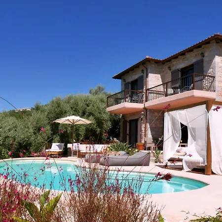 Agapi - Spacious Boutique With Private Pool Close To The Sea סיבוטה