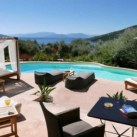 ヴィラ Agapi Spacious Stone Retreat With Jacuzzi And Private Pool