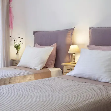 Agapi - Spacious Boutique With Private Pool Close To The Sea וילה